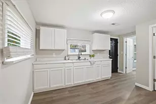 461 Watt St, Circleville, OH 43113 - Photo 8