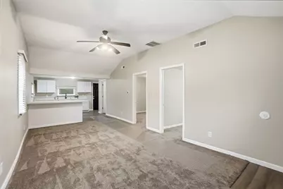 461 Watt Street, Circleville, OH 43113 - Photo 4