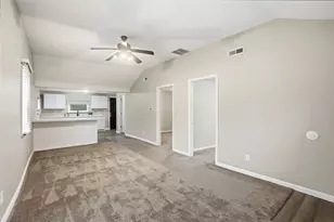 461 Watt St, Circleville, OH 43113 - Photo 4