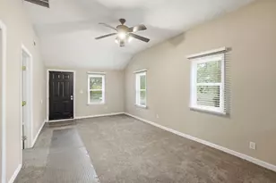 461 Watt St, Circleville, OH 43113 - Photo 2