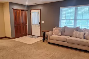 5930 Winberry Creek Dr, Dublin, OH 43016 - Photo 8
