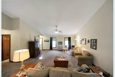 561 Glenmonte Drive, Howard, OH 43028 - Photo 14