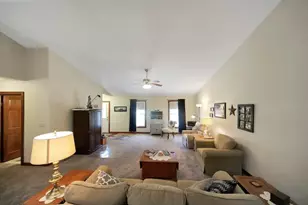 561 Glenmonte Dr, Howard, OH 43028 - Photo 14