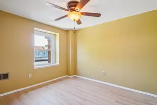 1119 Hardesty Pl E, Columbus, OH 43204 - Photo 18