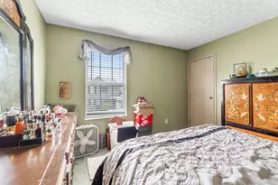 4038 Blendon Point Dr, Columbus, OH 43230 - Photo 16