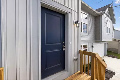 2736 Barrows Road, Columbus, OH 43232 - Photo 2