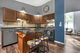 1495 W Choctaw Dr, London, OH 43140 - Photo 8