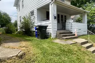 389 S Harris Ave, Columbus, OH 43204 - Photo 2