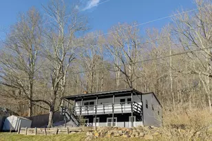 284 Blue Valley Rd SE, Lancaster, OH 43130 - Photo 1