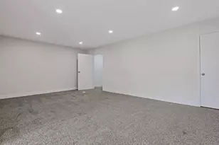 65 S Hague Ave, Columbus, OH 43204 - Photo 18