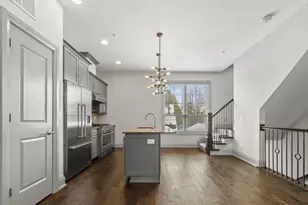 998 Ewing Alley, Columbus, OH 43201 - Photo 12