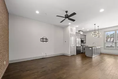 998 Ewing Alley #998, Columbus, OH 43201 - Photo 2