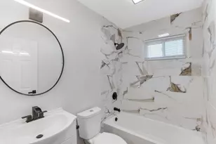 162 Phelps Rd, Columbus, OH 43207 - Photo 26