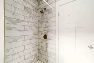 220 Parkwood Ave, Columbus, OH 43203 - Photo 42