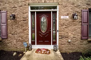 204 S Fork Cir, Pataskala, OH 43062 - Photo 2