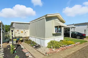 678 Robinson Rd SE, Washington Court House, OH 43160 - Photo 1