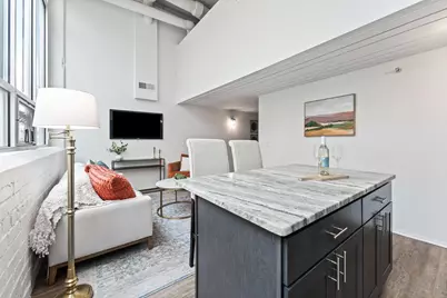 60 E Spring Street #211, Columbus, OH 43215 - Photo 8