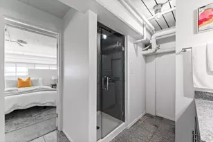 60 E Spring St, Columbus, OH 43215 - Photo 38