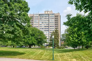 1620 E Broad St, Columbus, OH 43203 - Photo 1