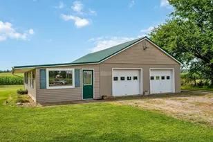 5187 Lincoln Hwy, Bucyrus, OH 44820 - Photo 46