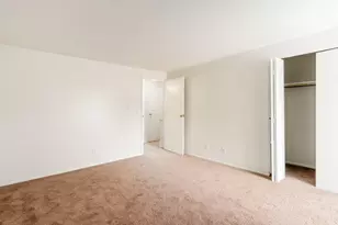 4692 Charecote Ln, Columbus, OH 43220 - Photo 14