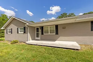 5796 Beecher Rd, Granville, OH 43023 - Photo 2