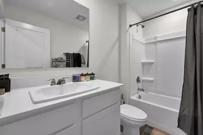 3057 Lamptonridge Drive, Columbus, OH 43232 - Photo 22