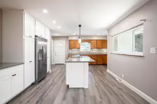 7860 Clark State Rd, Blacklick, OH 43004 - Photo 12