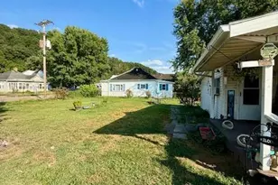 20 4th St, Nelsonville, OH 45764 - Photo 4