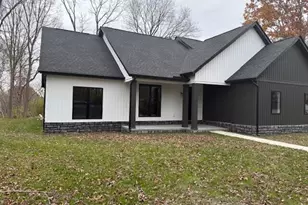 34 Prospect St, Delaware, OH 43015 - Photo 2