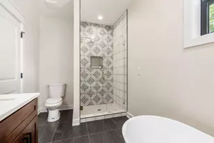 34 Prospect St, Delaware, OH 43015 - Photo 22