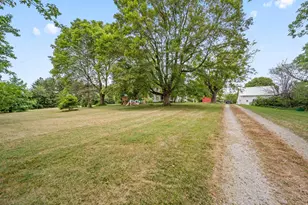 481 Flakes Frd Rd SE, Washington Court House, OH 43160 - Photo 6