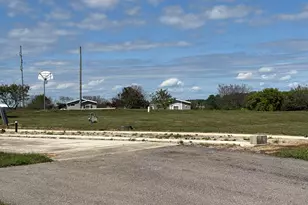 1330 Hanover Rd, Delaware, OH 43015 - Photo 2