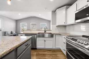 585 Weaver Ridge Dr, Marysville, OH 43040 - Photo 16