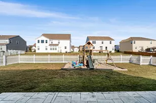 585 Weaver Ridge Dr, Marysville, OH 43040 - Photo 48