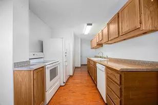 334 Lancaster Pike, Circleville, OH 43113 - Photo 16