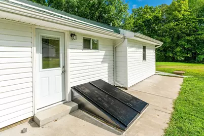 10819 Tucker Road, Mount Vernon, OH 43050 - Photo 6