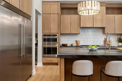 3163 S Dorchester Road, Columbus, OH 43221 - Photo 8