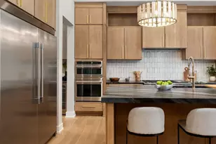 3163 S Dorchester Rd, Columbus, OH 43221 - Photo 8