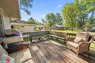 9421 Lakeshore Dr N, Huntsville, OH 43324 - Photo 18