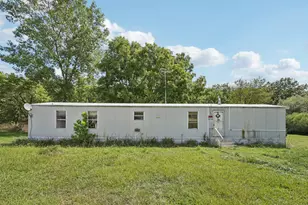 8520 Purity Rd NE, Saint Louisville, OH 43071 - Photo 1