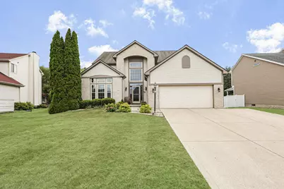 8889 Betony Court SW, Reynoldsburg, OH 43068 - Photo 2