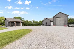2967 Opera Rd, Mount Perry, OH 43760 - Photo 2