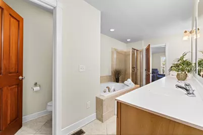 975 N 6th Street, Columbus, OH 43201 - Photo 30