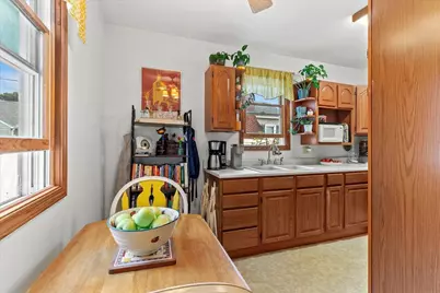 325 Washington Avenue, Bellefontaine, OH 43311 - Photo 12