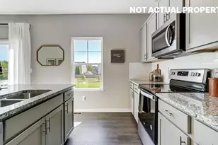 5670 Orch Lks Trl Dr, Canal Winchester, OH 43110 - Photo 12