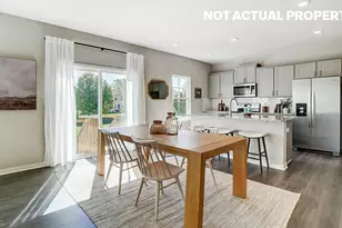 5670 Orch Lks Trl Dr, Canal Winchester, OH 43110 - Photo 14