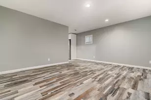 1640 Striebel Rd, Columbus, OH 43227 - Photo 8