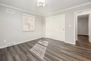 1350 Marlyn Dr, Columbus, OH 43220 - Photo 34