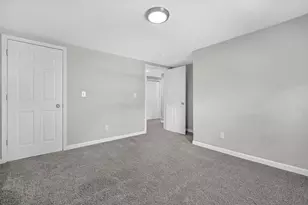 319 E Barthman Ave, Columbus, OH 43207 - Photo 22